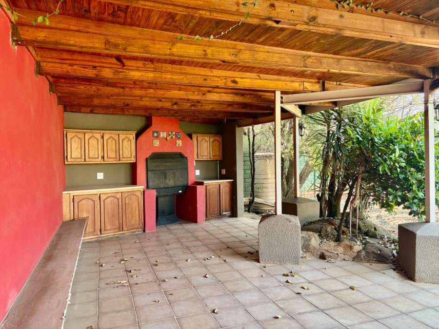 5 Bedroom Property for Sale in Westdene Free State